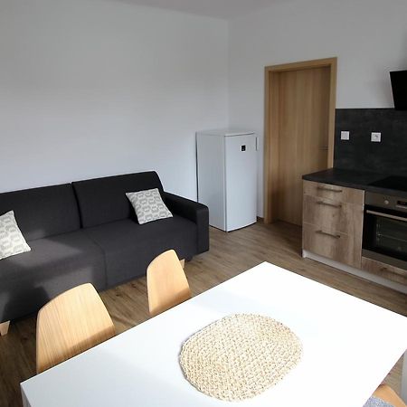 Apartmany Na Sadech Тршебонь Экстерьер фото