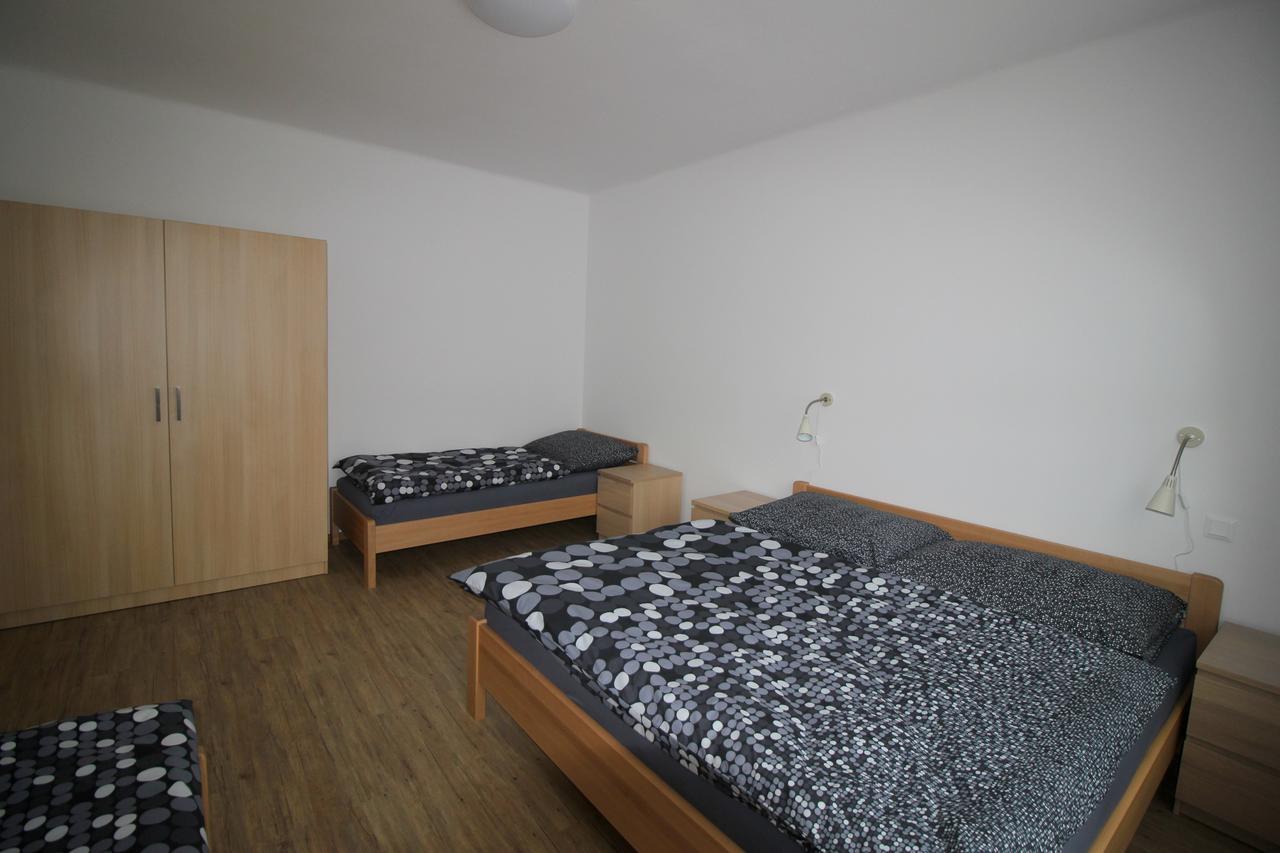 Apartmany Na Sadech Тршебонь Экстерьер фото